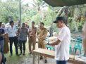 Pj Bupati Bachyuni Tinjau Kondisi TPS yang Berbatasan Langsung dengan Provinsi Sumatera Selatan