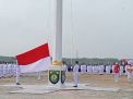 Bendera Merah Putih Terbelit di Upacara HUT ke-79 RI: Paskibraka Bungo Tampil Heroik dalam Menyelesaikan Insiden!