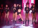 Penampilan Seksi Lisa BLACKPINK, Pakai Lingerie di Show Victoria's Secret Berhasil Memukau Penonton