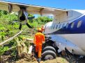 Detik-detik Pesawat Trigana Air Tergelincir di Bandara Papua, Seluruh Penumpang Berhasil Dievakuasi