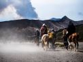 Pengelola Gunung Bromo Larang  Wisatawan Dirikan Tenda, Ini Alasannya