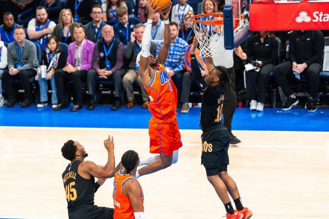 Thunder Tumbangkan Cavaliers 134-114