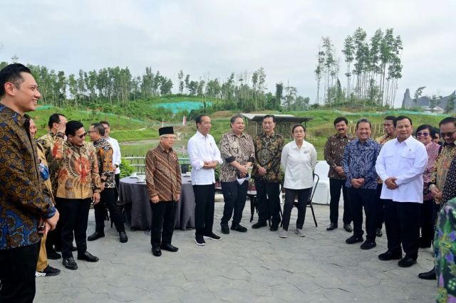 Presiden Jokowi-Menhan Prabowo Tegaskan Komitmen Lanjutkan Pembangunan IKN