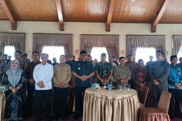 Pjs. Gubernur Jambi Pantau Persiapan Pilkada di Tanjung Jabung Timur, Minta Pengamanan Ketat dari TNI dan Polri