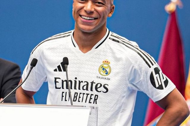 Mbappe Diberi Jersey No. 9 di Real Madrid: Mimpi Jadi Kenyataan!