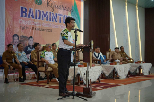 Turnamen Badminton Kabupaten Muaro Jambi Resmi Dibuka oleh Penjabat Bupati