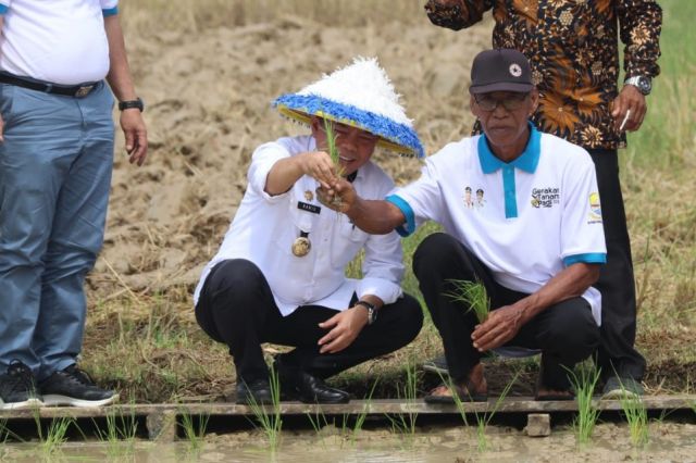 Demi Tingkatkan Hasil Panen, Gubernur Al Haris Bantu Perjuangkan Irigasi Batang Uleh Bungo