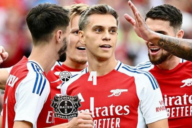 Arsenal Menghancurkan Juara Bundesliga: Skor 4-1 dan Momen Mengejutkan di Pramusim Piala Emirates!