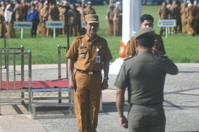 Apel Pertama, Pj Bupati Raden Najmi Pimpin Apel Gabungan ASN Muaro Jambi