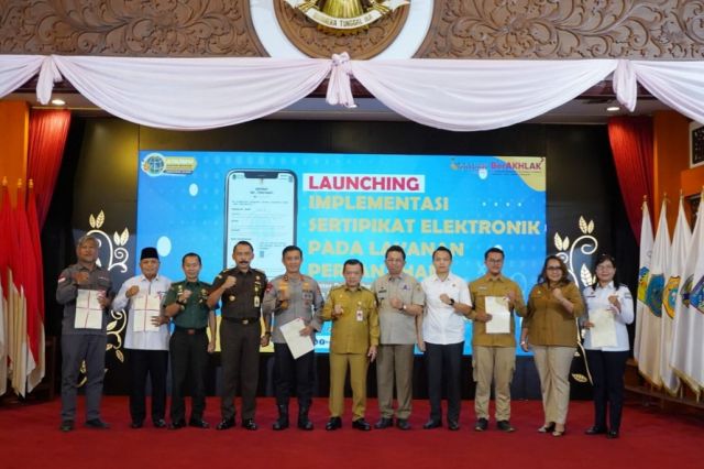 Gubernur Al Haris Launching Implementasi Sertifikat Elektronik pada 4 Kantor Layanan Pertanahan Daerah 