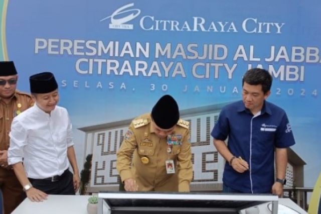 Resmikan Masjid Al Jabbar Citraraya City Jambi, Ini Pesan Gubernur Jambi Al Haris