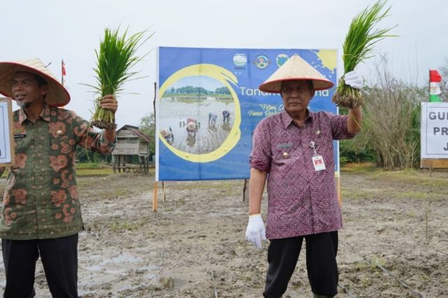 Wagub Sani Apresiasi Sekolah Lapang Iklim  Operasional, Bantu Petani Dengan Ilmu Pengetahuan