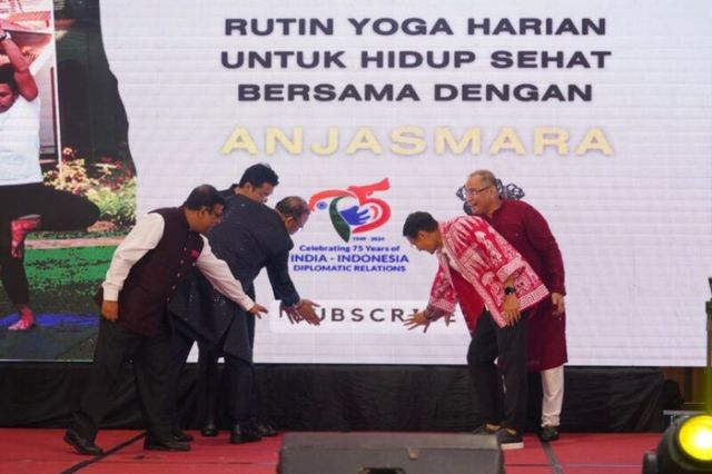 Peresmian Video Spesial Untuk Mengenal Yoga Bersama Anjasmara