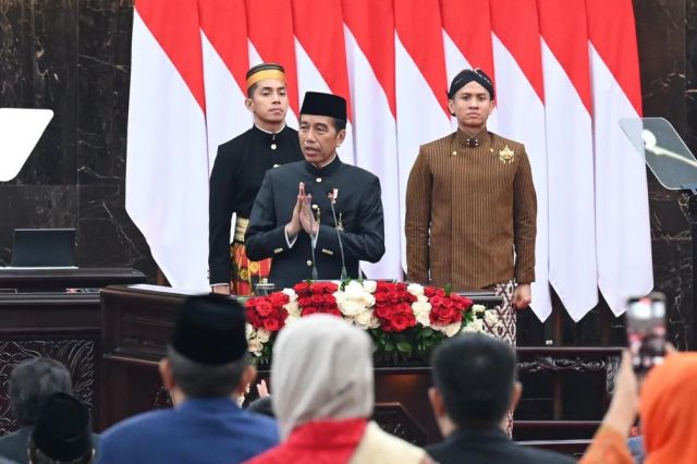 Kabar Gembira! Presiden Jokowi Umumkan Kenaikan Insentif 50 Persen bagi Pegawai KPU