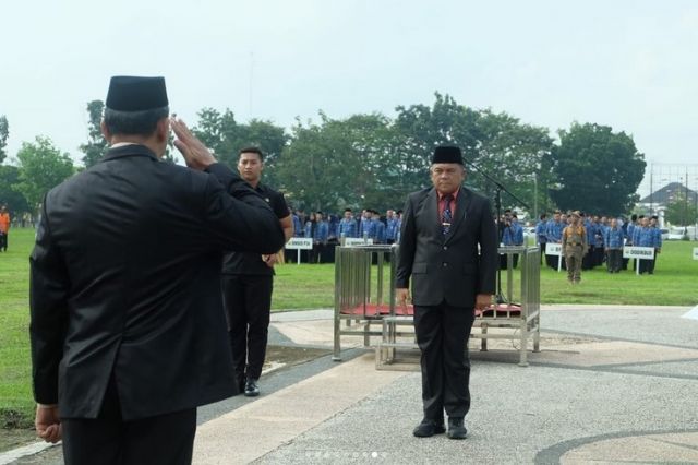 Sekda  Muaro Jambi Budhi Hartono,  Pimpin Upacara Peringatan Hari Otonomi Daerah 