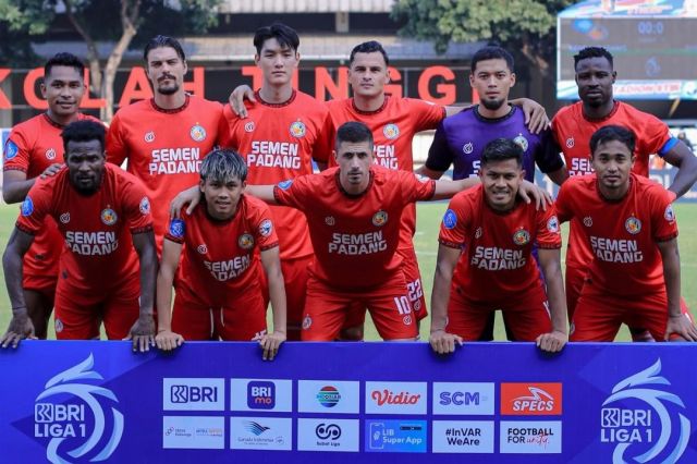 Semen Padang FC Berhasil Taklukkan PSS Sleman 1-0 dalam Laga Liga 1