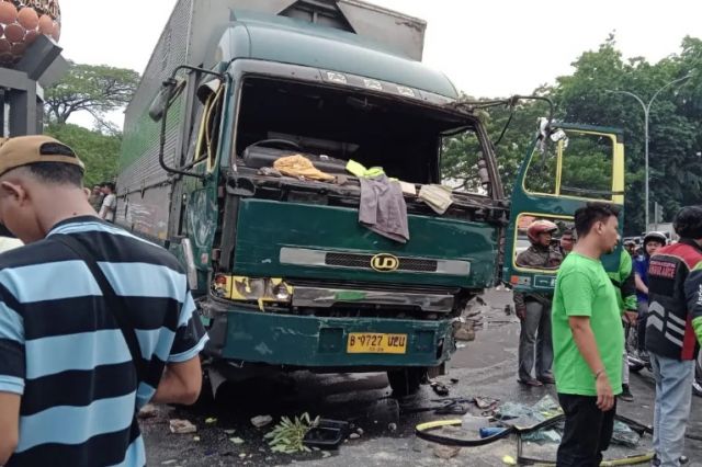 Polres Metro Tangerang Kota Pastikan Tak Ada Korban Tewas dalam Kecelakaan Truk Ugal-ugalan